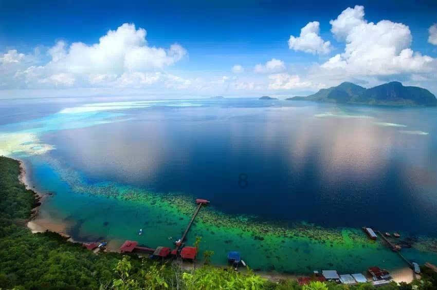 逃离空的老房子